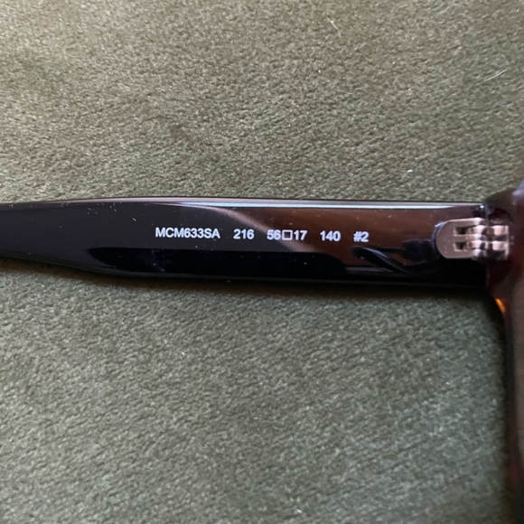 NEW MCM 57mm Round Sunglasses BNWT - Picture 4 of 7